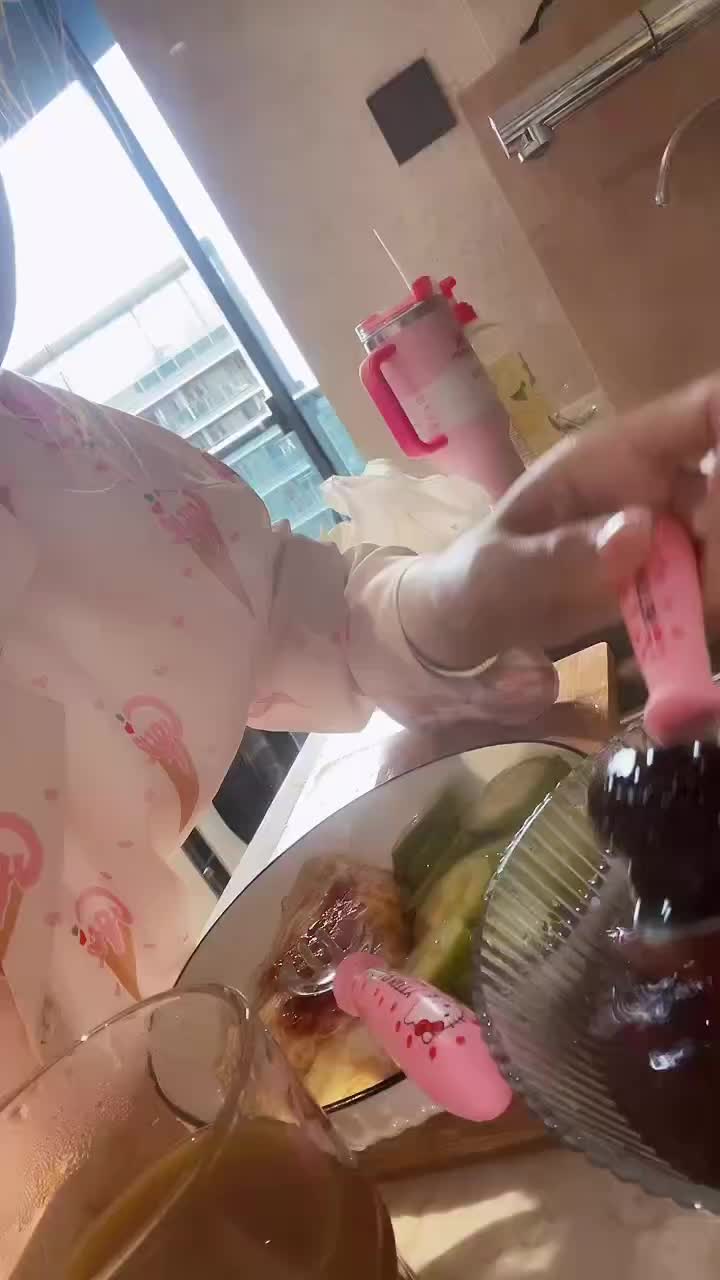 兔饱饱啦